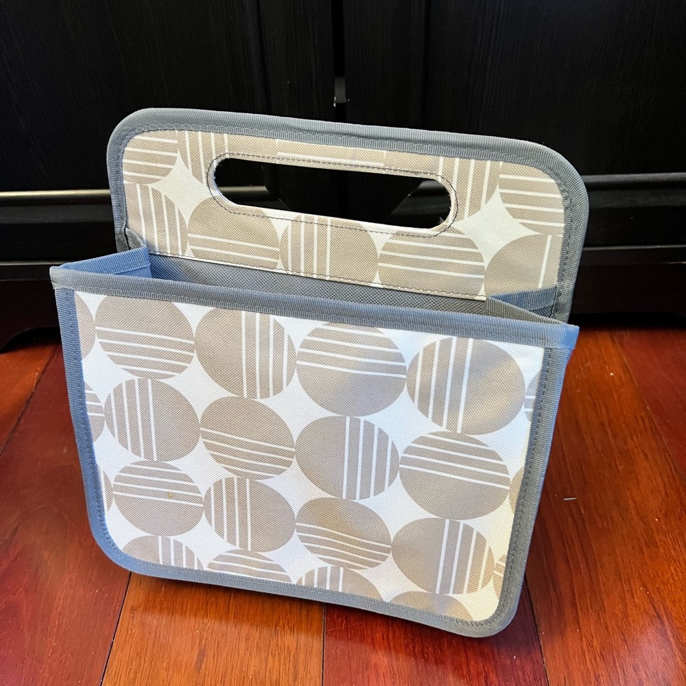 Thirty One Double Duty Caddy Deco Dots